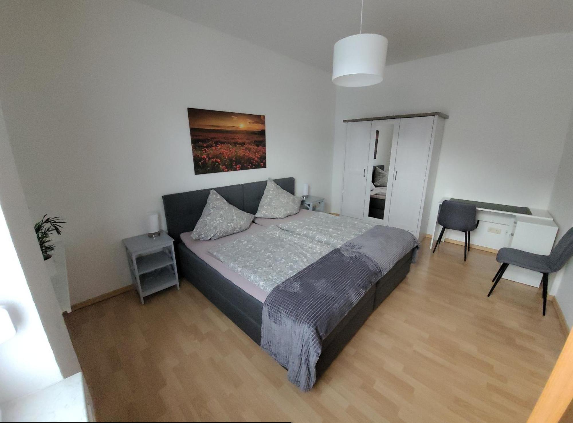 Wohnung In Oberhausen: Zentral & Ruhig, Eigener Eingang Oberhausen  Exterior foto